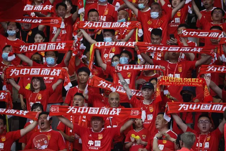 半岛·综合体育官网入口：足球标准比赛多少人参加